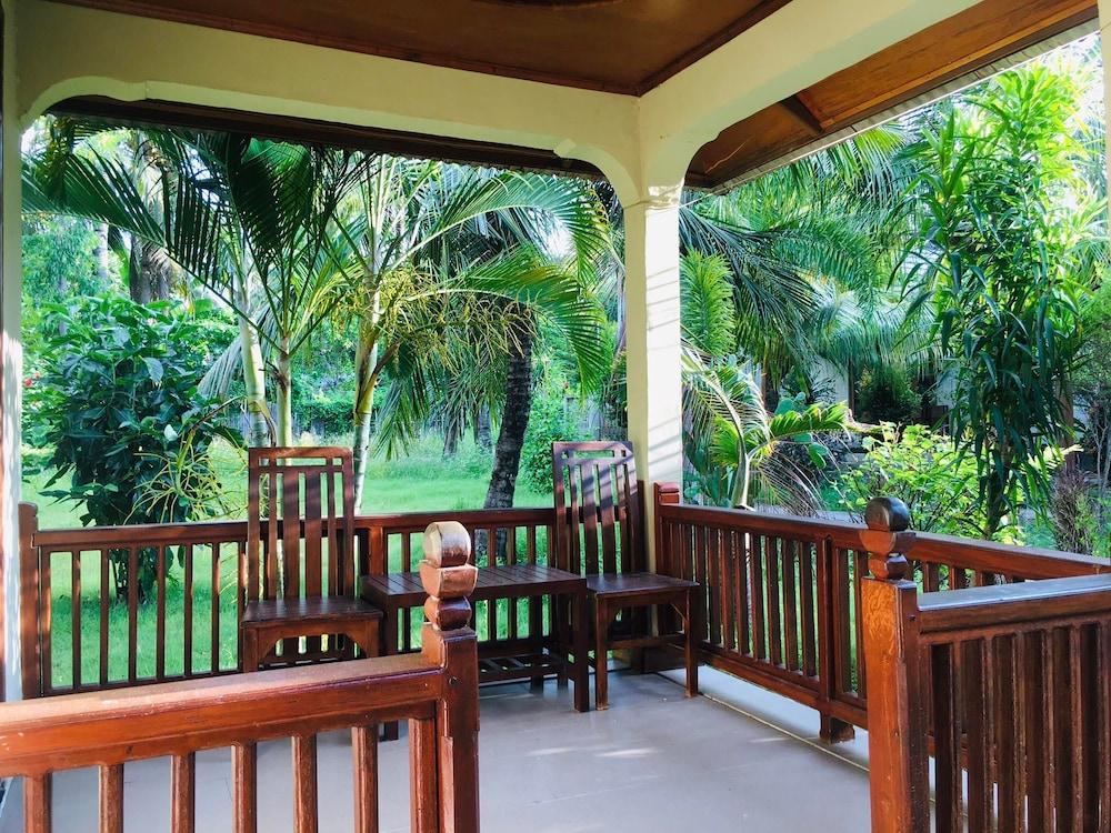 Pelangi Cottages Gili Air Exterior photo
